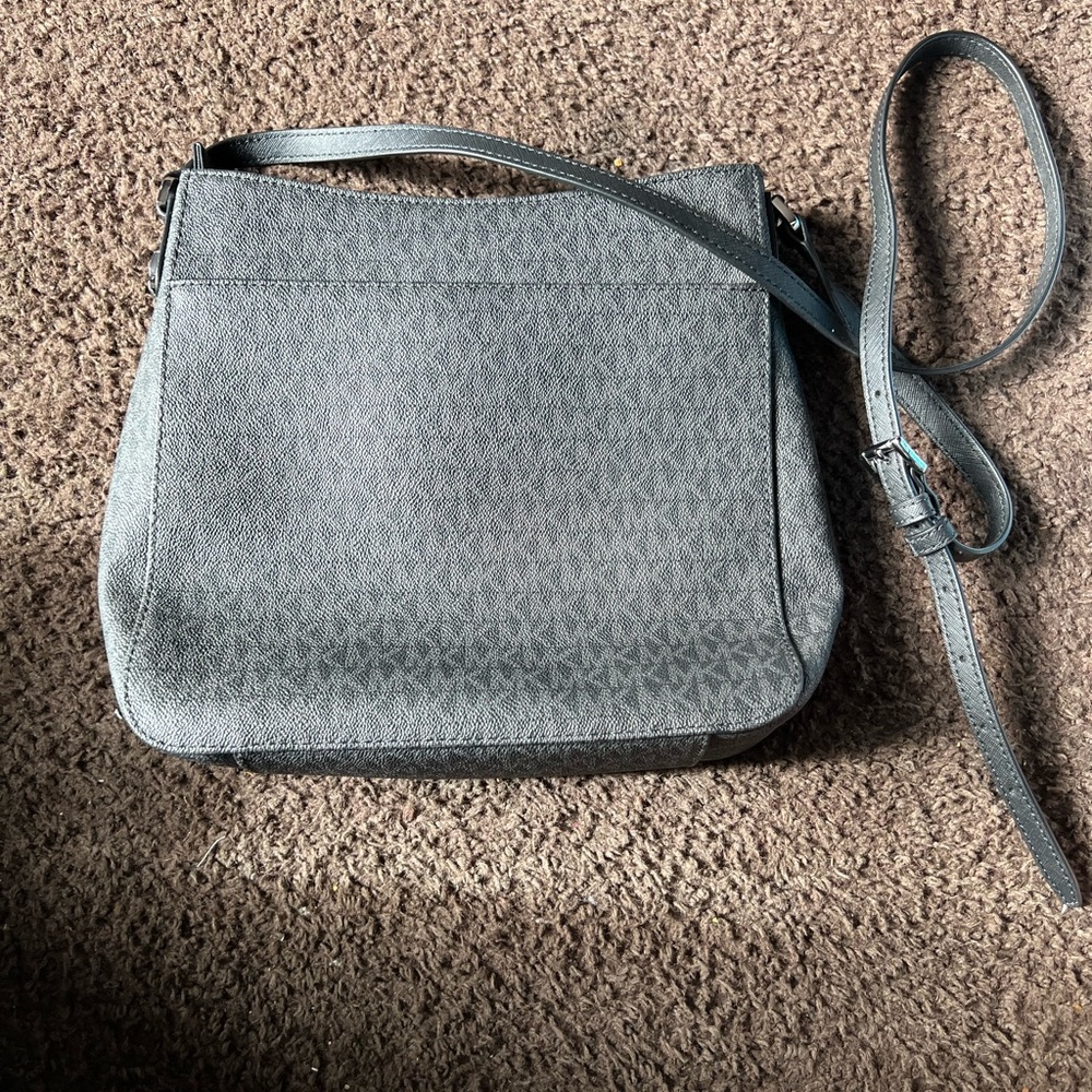 Womens MK purse